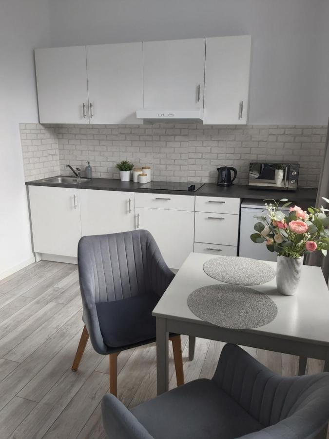 Be In Gdansk Apartments - Studio Mariacka - Old Town Luaran gambar
